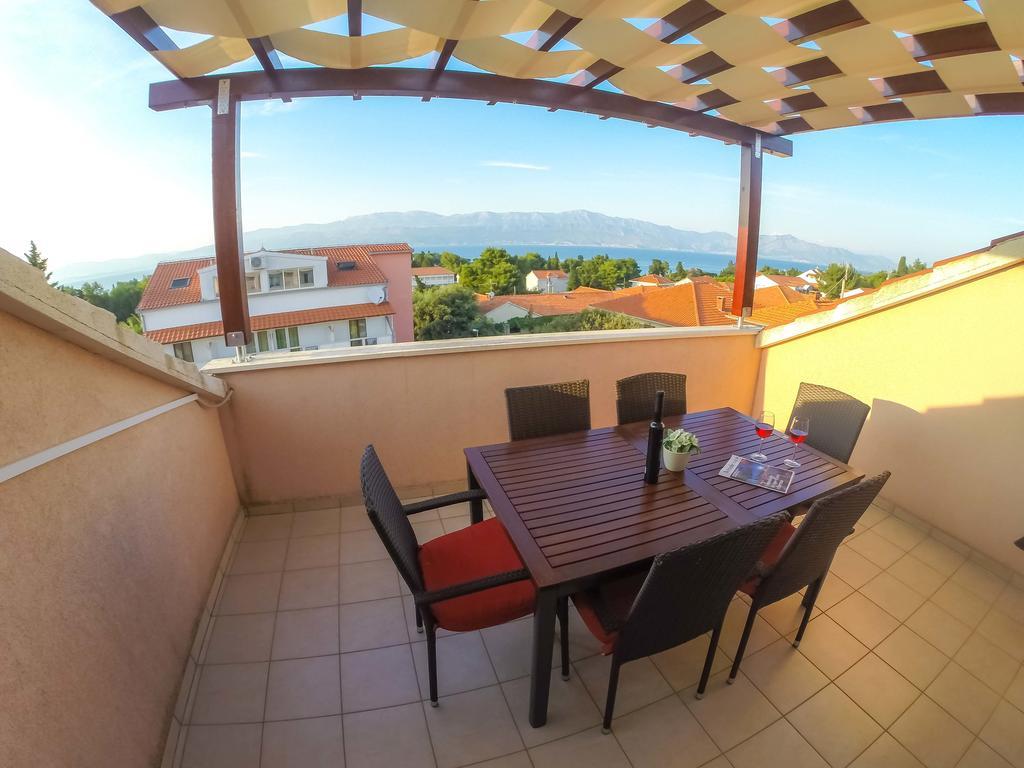 Villa Midea Supetar Luaran gambar