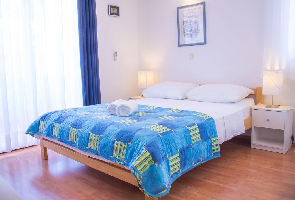 Villa Midea Supetar Luaran gambar